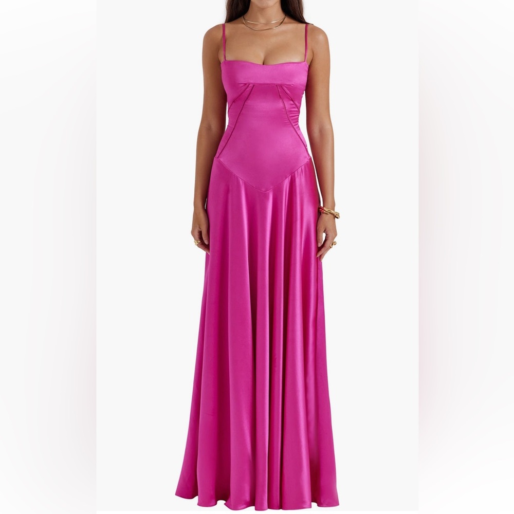 HOUSE OF CB
Anabella Lace-Up Satin Gown